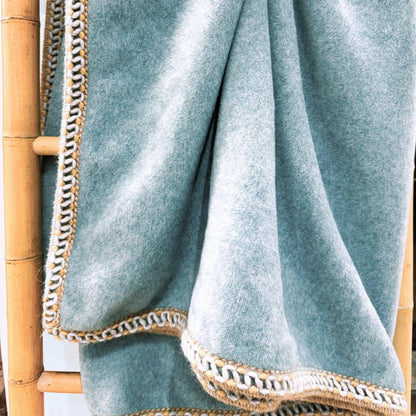 Coperta Soft Bamboo Nimes Pavone – Morbidezza Naturale per le Tue Coccole - Martina Ferrari Concept Store