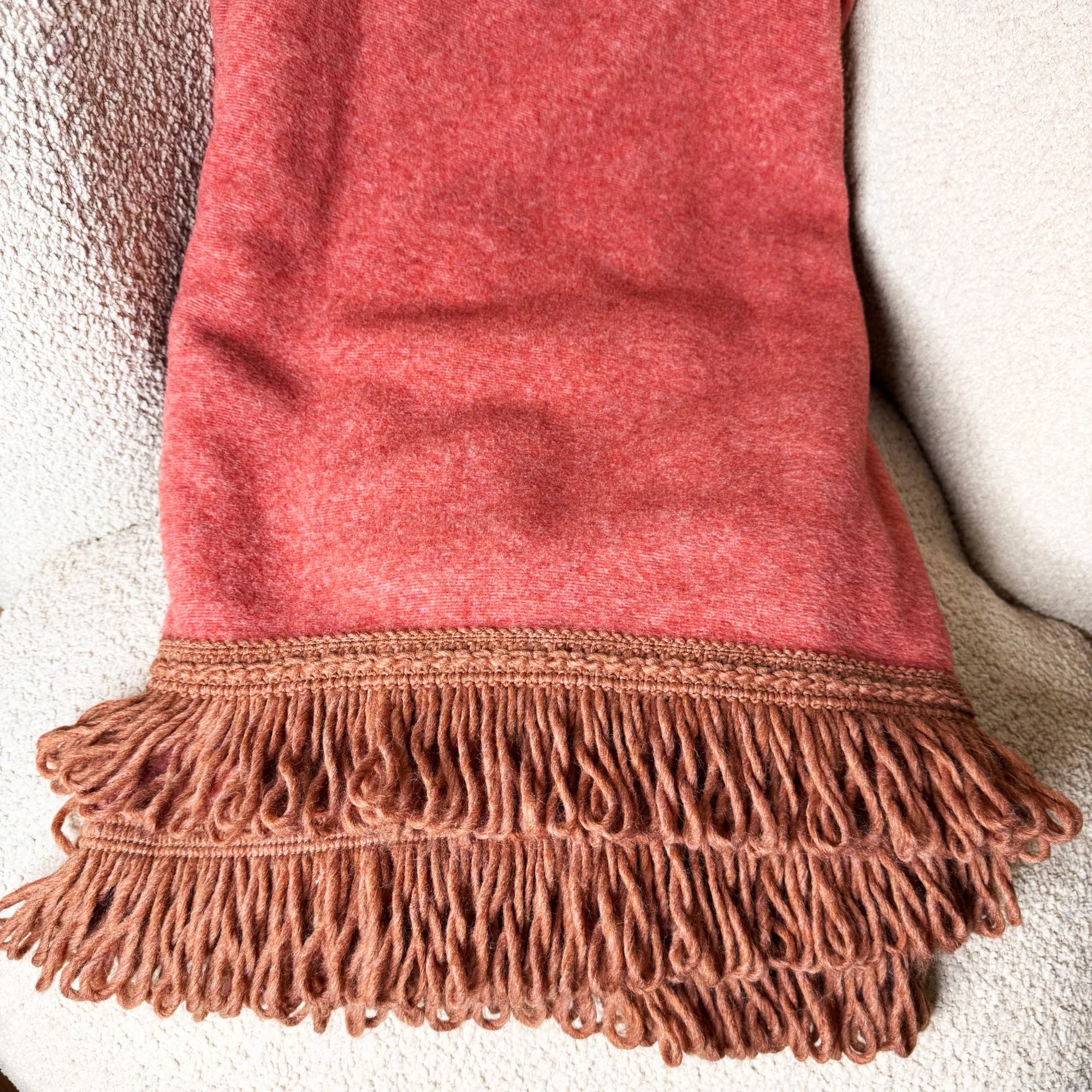 Coperta Soft Bamboo Torchon Lava – Morbidezza Naturale e Dettagli Artigianali - Martina Ferrari Concept Store