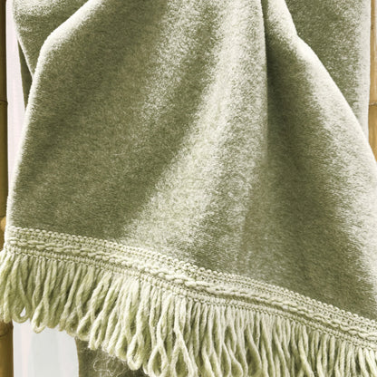 Coperta Soft Bamboo Torchon Muschio – Morbidezza Naturale e Dettagli Artigianali - Martina Ferrari Concept Store