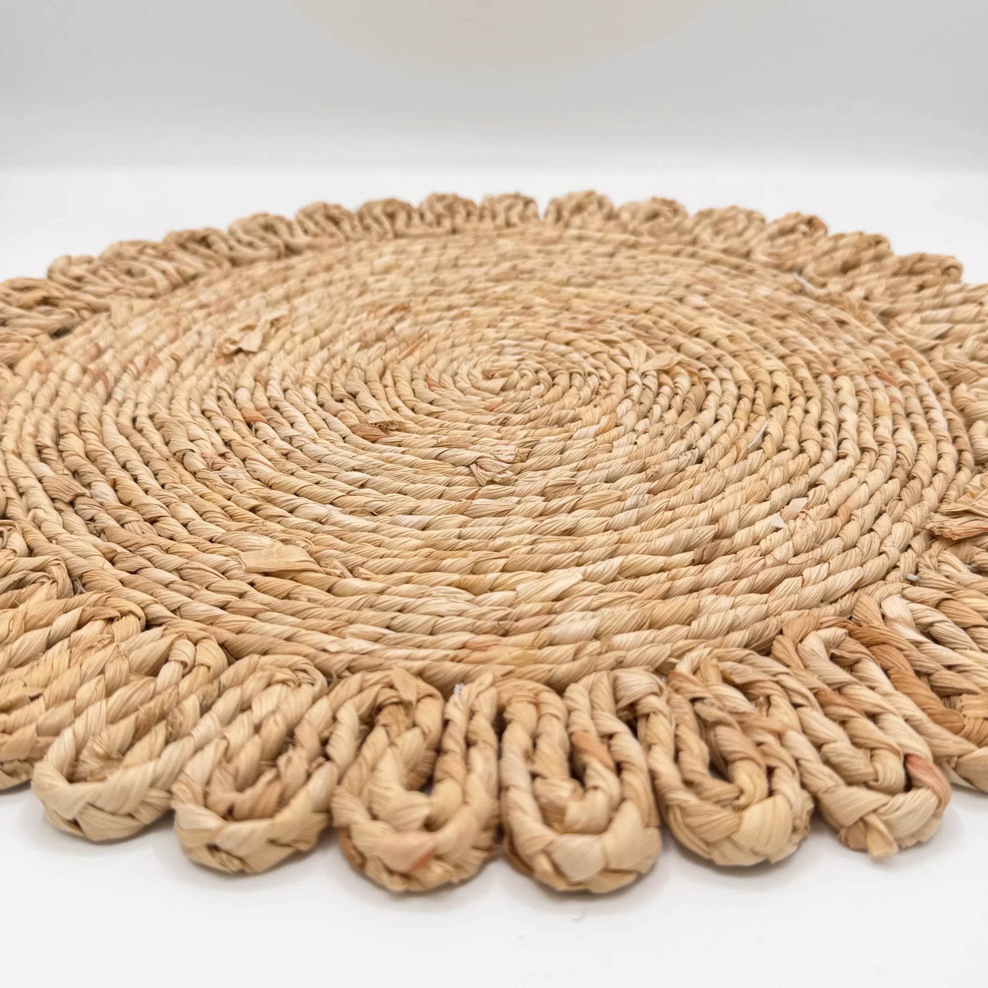 Sottopiatto Yuta Naturale Blanc Mariclò 38 cm – Stile Rustico - Martina Ferrari Concept Store