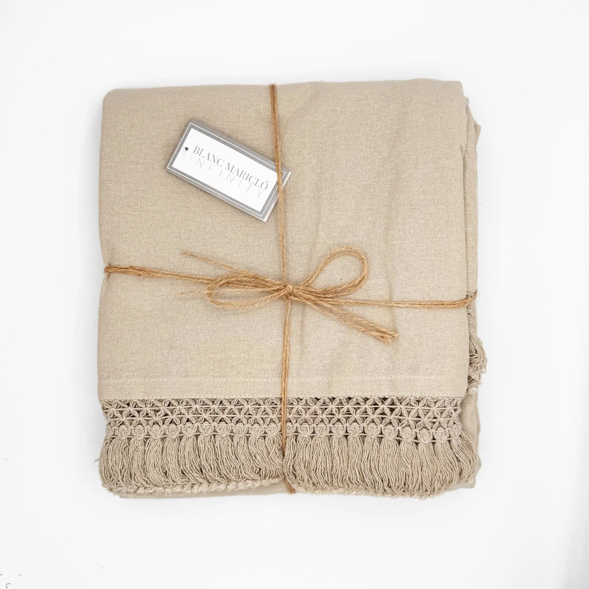 Tovaglia con Frange 100% Cotone – Stile Naturale per Tavole Accoglienti - Martina Ferrari Concept Store