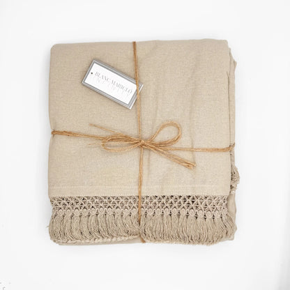 Tovaglia con Frange 100% Cotone – Stile Naturale per Tavole Accoglienti - Martina Ferrari Concept Store